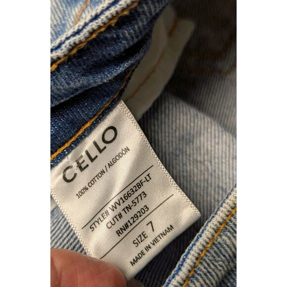 Cello Destroyed Ankle Jeans WOMENS JRS SIZE 7 Mid Rise Ripped Distressed Boho - Picture 5 of 9